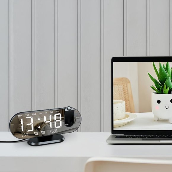 Multifunctional Creative LED Projection Clock - Picture 15 of 16